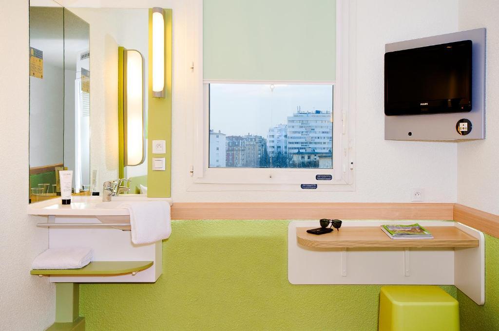 Ibis Budget Remiremont Exterior foto