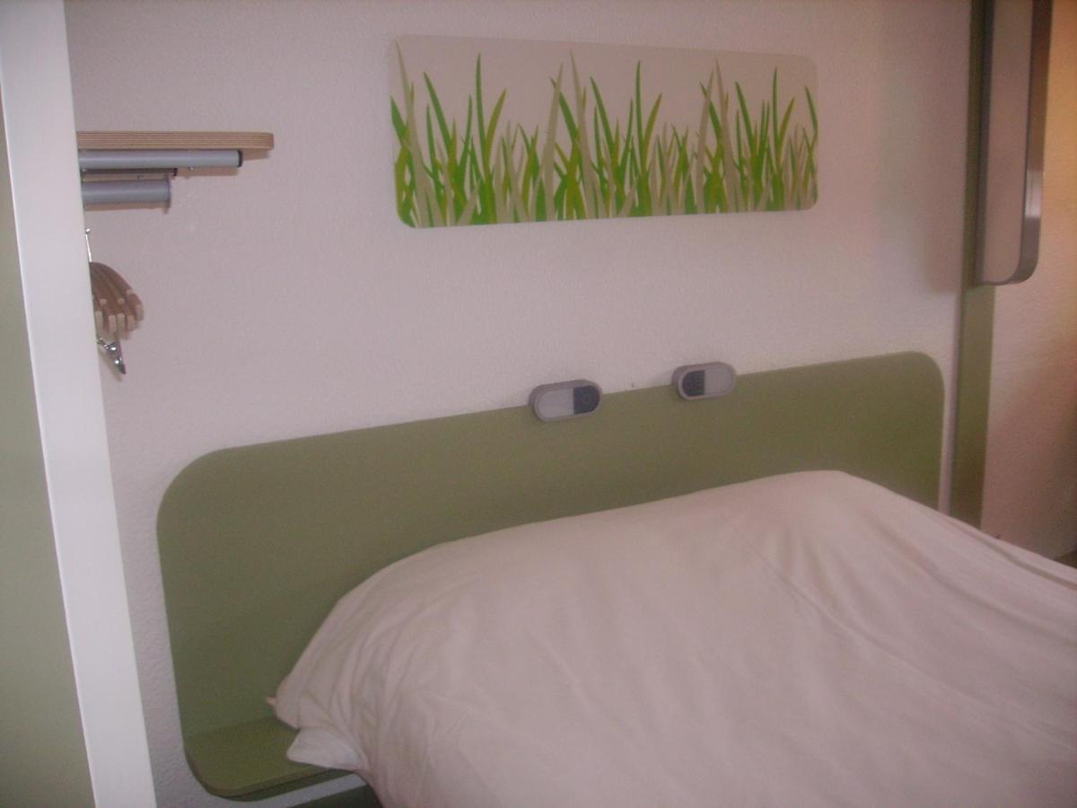 Ibis Budget Remiremont Habitación foto