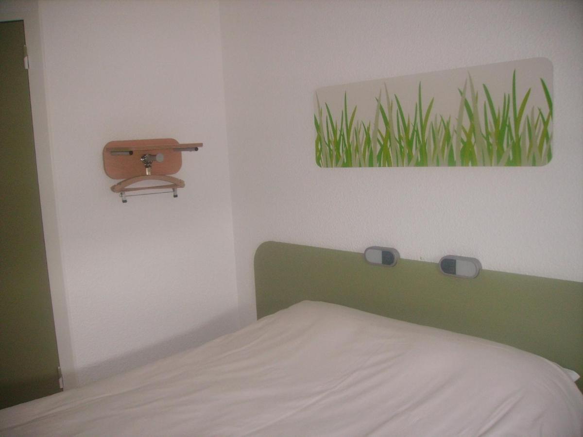 Ibis Budget Remiremont Exterior foto